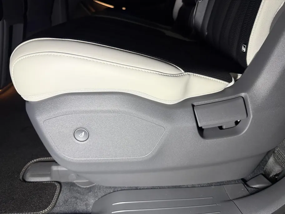 Kia EV9 99,8kWh 384pk AWD Dual Motor GT-Line
