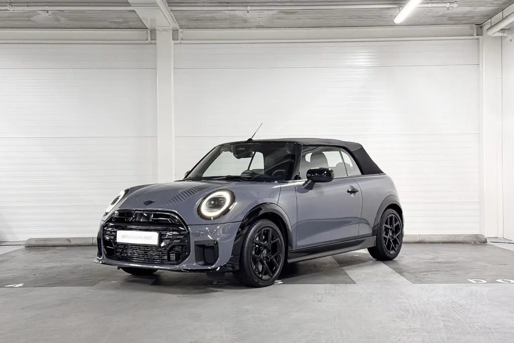MINI Cooper Cabrio S John Cooper Works