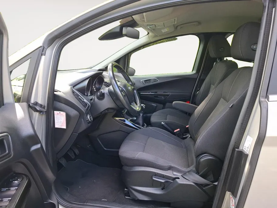 Ford B-MAX 1.0 EcoBoost Titanium | VERWARMDE VOORRUIT | NAV | AIRCO | 1 JAAR BOVAG GARANTIE | TELEFOON |