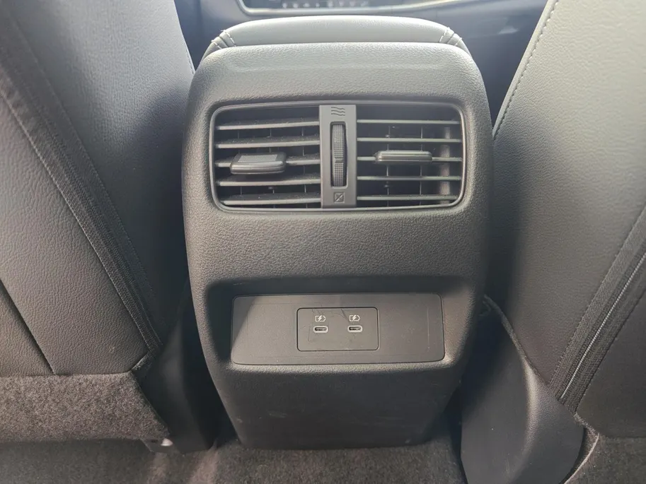Nissan QASHQAI 1.3 MHEV Xtronic N-Connecta EASY PACK | COLD PACK | 360 CAMERA | APPLE CARPLAY | ANDROID AUTO | GOOGLE NAVIGATIE
