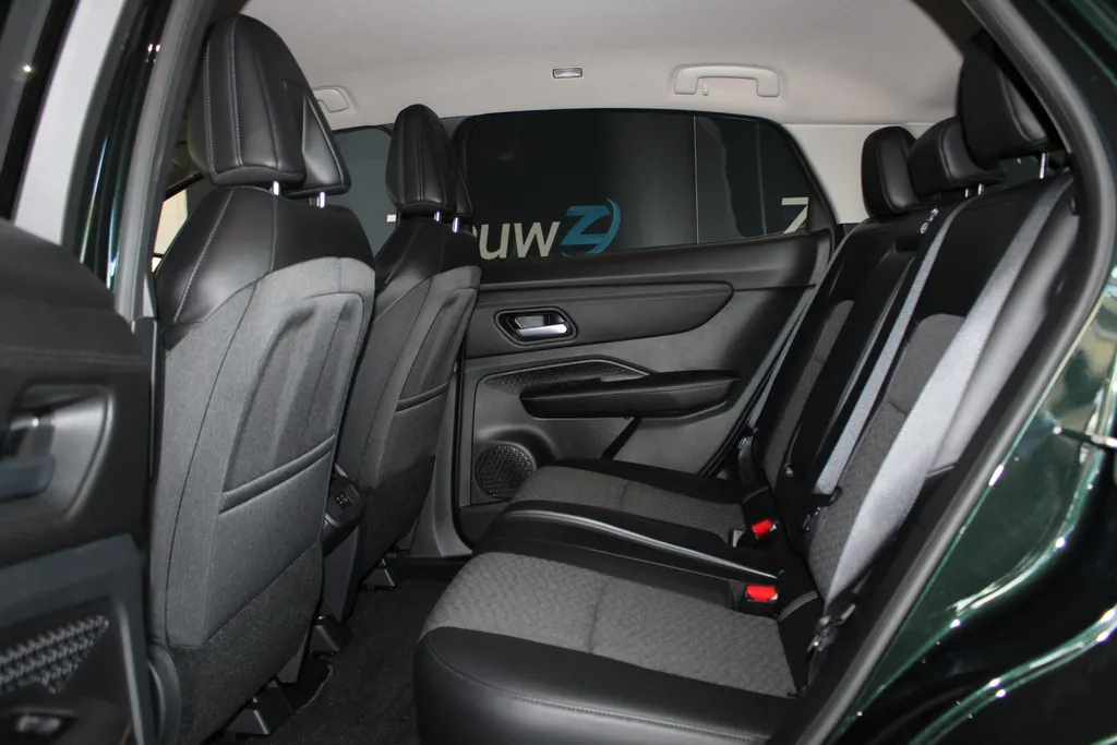 Nissan ARIYA Advance 91 kWh | Electrische stoel verstelling | Apple carplay & Android auto | Navigatie | Parkereersensoren v+a | 360grd camera | Kameleon kleur | 22kw lader | Bi-led verlichting |