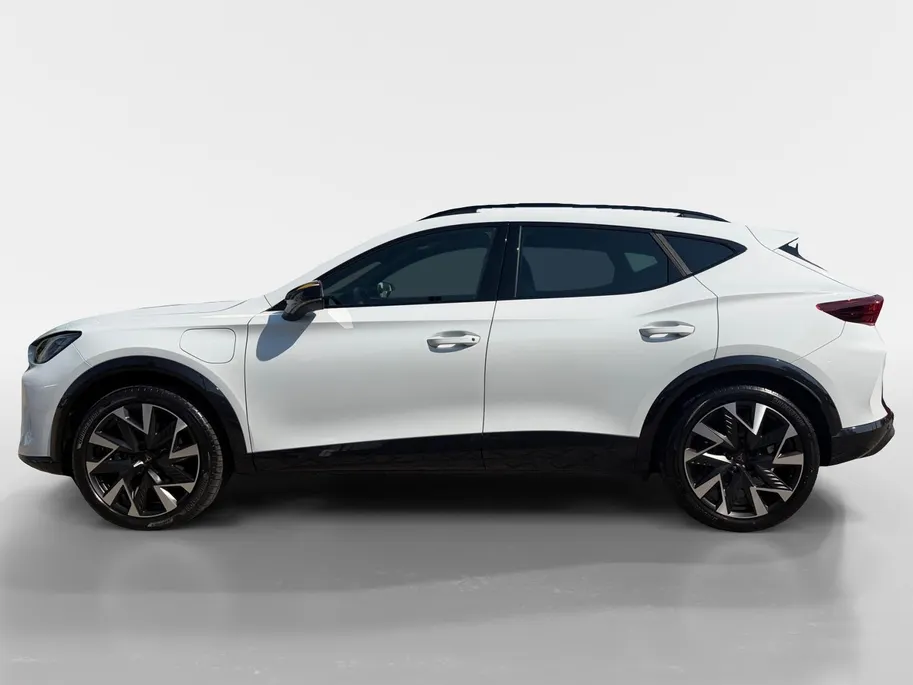 CUPRA Formentor 1.5 TSI e-Hybrid Business Stoel & Stoelverwarming | Camera | Apple Carplay & Android Auto | Automatische Achterklep | Adaptieve Cruise Control | 12 Maanden BOVAG Garantie