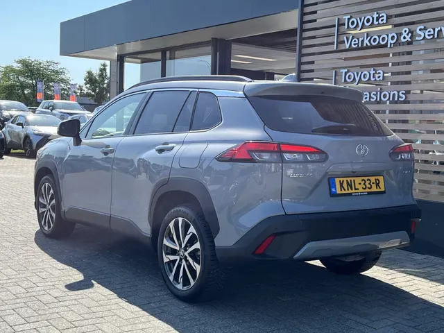 Toyota Corolla Cross Hybrid 140 Dynamic | Parkeersensoren V+A | All Seasons