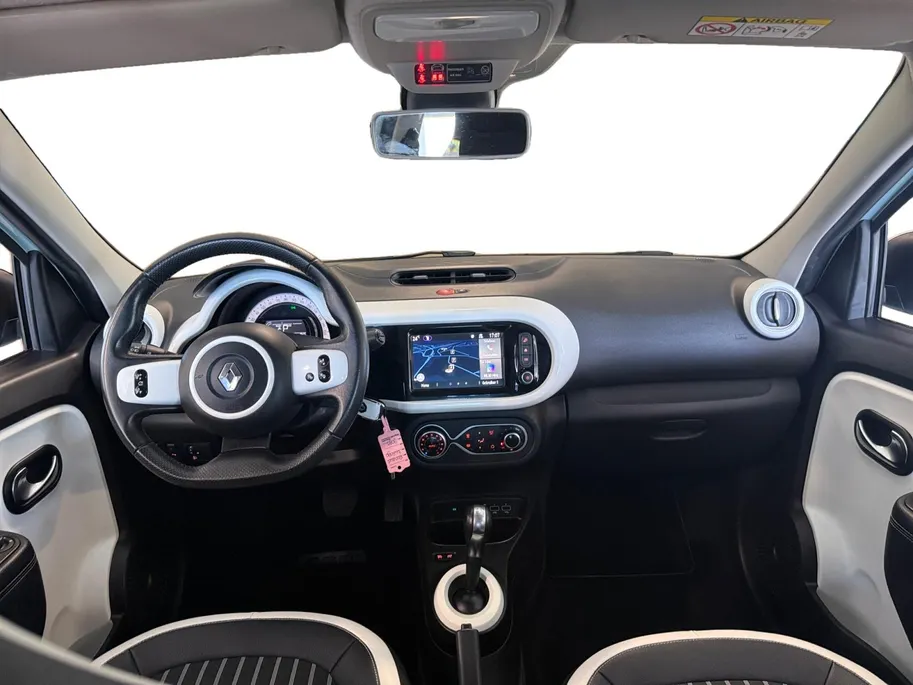 Renault Twingo Z.E. R80 Intens *Automaat*Navi+Camera*Cruise*Climate*Hoge instap*Kleine Draaicirkel!
