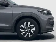 Volkswagen Tiguan Limited Edition 1.5 eHybrid 204 PK 6 versn. DSG · Design Pakket Dark · Trekhaak inklapbaar, met elektrische ontgrendeling, incl. aanhangermanoeuvreerhulp Trailer Assist ·