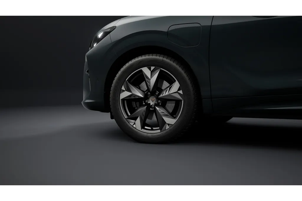 CUPRA Terramar Business | 360 graden camera | Achteruitrijcamera | Draadloze Apple CarPlay™, Android Auto™