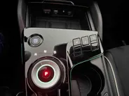 Kia Sportage 1.6 T-GDi 230pk Hybrid AT6 GT-Line | Schuif-kanteldak | Apple Carplay/Android Auto
