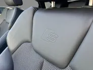 Audi Q5 Sportback 50 TFSIe 220kW/299PK S Line · Panoramadak · Camera · Apple/Android Car Play · Stoelverwarming · Drive select · Leder/stof
