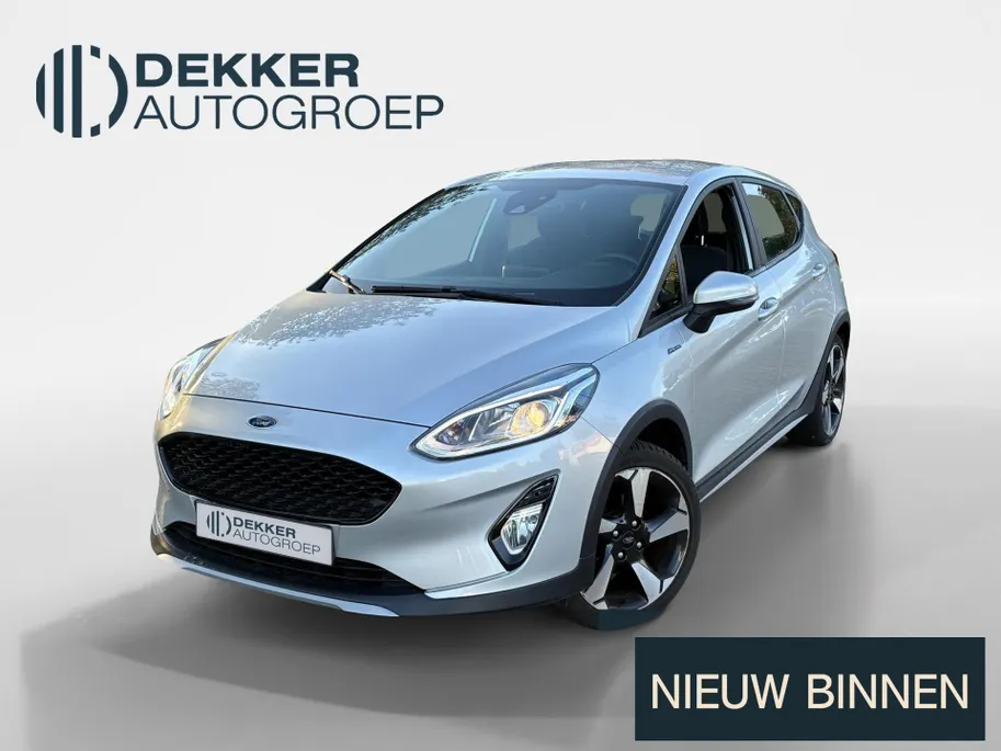 Ford Fiesta 1.0 EcoBoost Active ** VOORRUITVERWARMING ** PARKEERSENSOREN ACHTER **