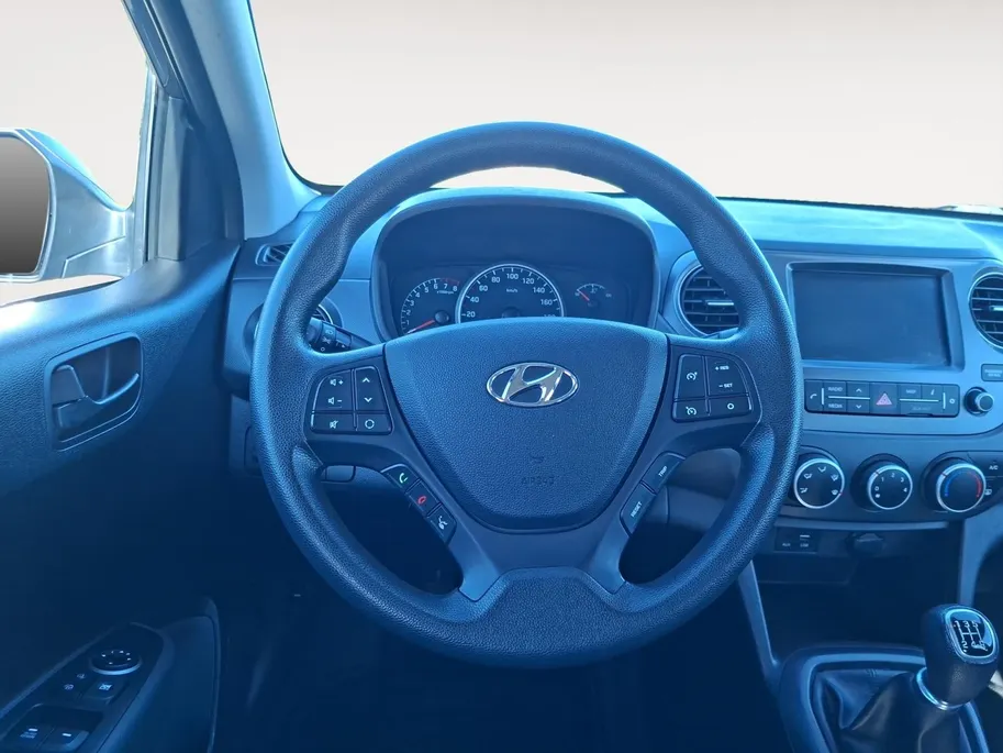 Hyundai i10 1.0i Comfort | Airco | Navigatie | Apple Carplay/Android Auto | Cruisecontrol | Bluetooth | Nieuwe APK | 12 Maanden BOVAG garantie |
