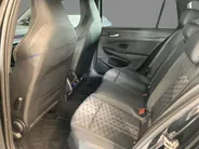 Volkswagen Golf Variant 1.5eTSI/150PK R Line Black Style DSG · Navigatie · Harman/Kardon sound · Camera + Parkeersensoren - Garantie t/m 06-04-2030 of 100000km.