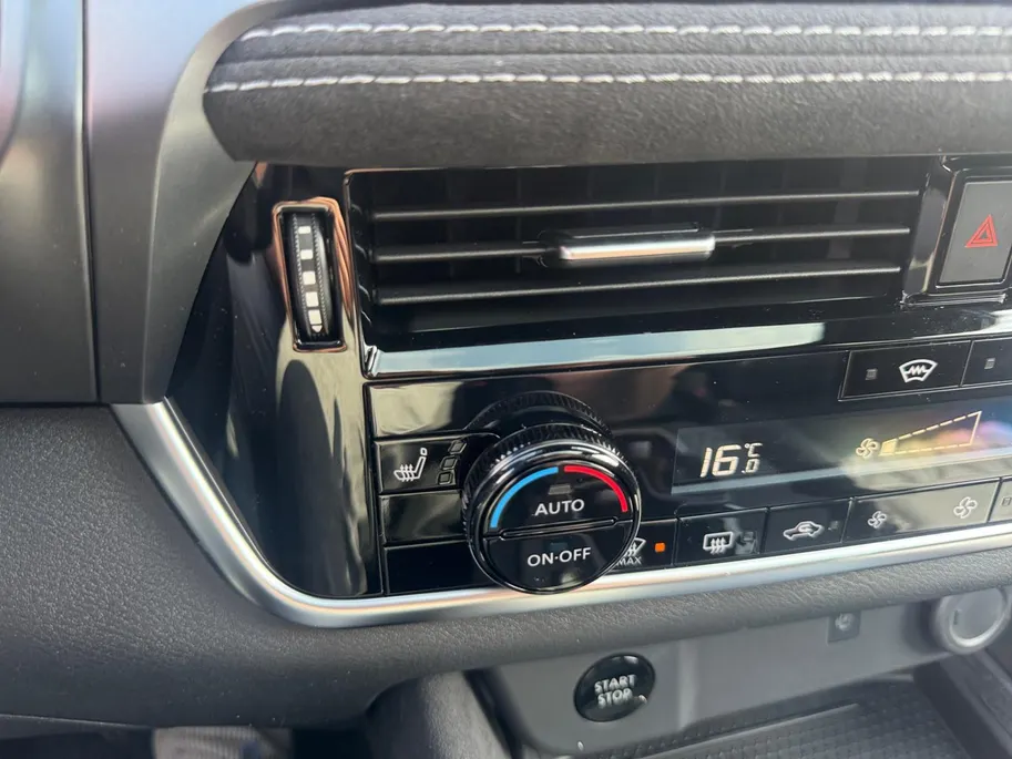 Nissan QASHQAI 1.5 e-Power Tekna Plus | Panoramadak | BLIS | Electrische bestuurdersstoel | Lederen bekleding |