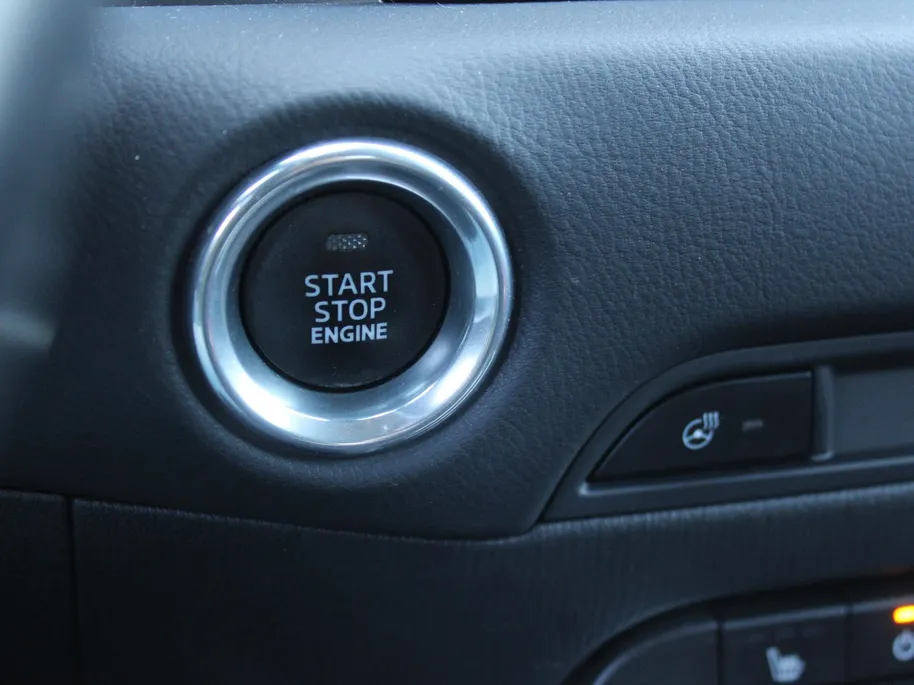 Mazda CX-5 2.0 SkyActiv-G 165 Comfort | Stuur-/stoelverwarming | Navi | Dodehoek detectie | Apple Carplay/Android Auto | Clima | PDC | Cruise | 17' LM | LED |
