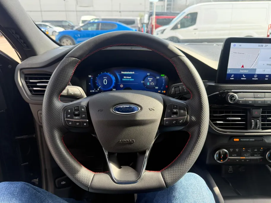 Ford Kuga 2.5 PHEV ST-Line X | VERWARMDE VOORSTOELEN | NAVIGATIE