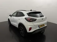 Ford Puma 1.0 EcoBoost Hybrid Titanium 125pk | NL Auto |
