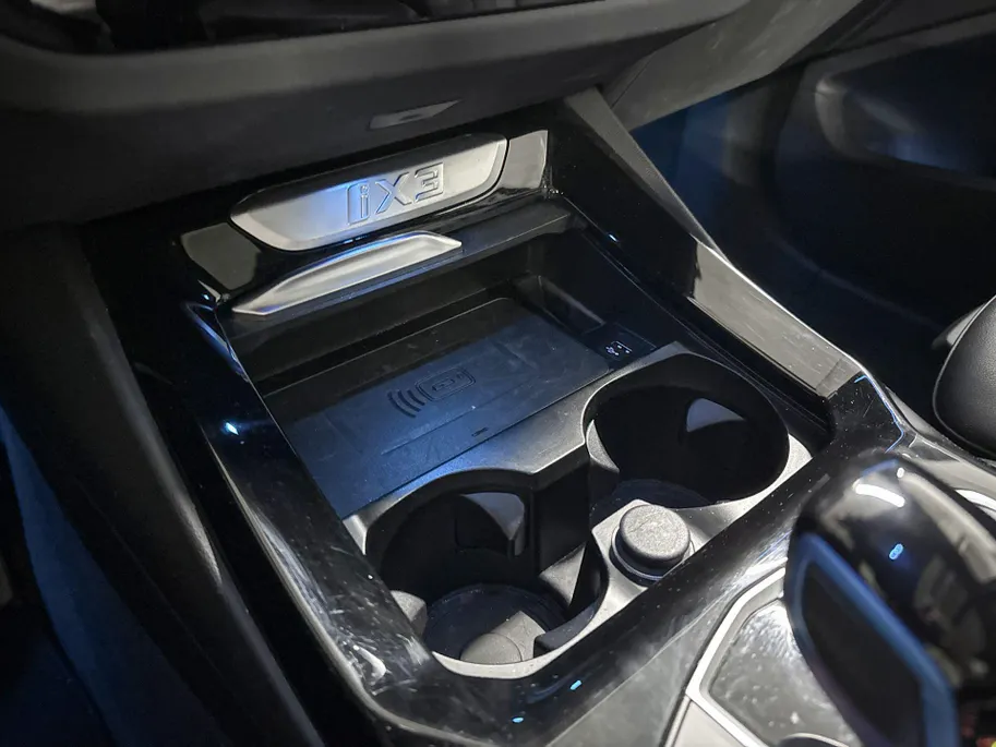 BMW iX3 High Executive