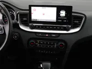 Kia Ceed Sportswagon 1.5 T-GDi MHEV DynamicPlusLine | Stoel- & stuurverwarming | Camera | LED | Navi | Elek. achterklep |