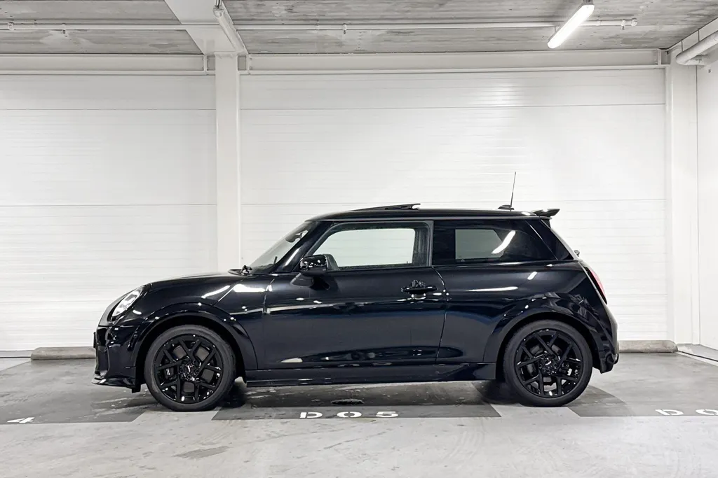 MINI Cooper 3-deurs Cooper C John Cooper Works M
