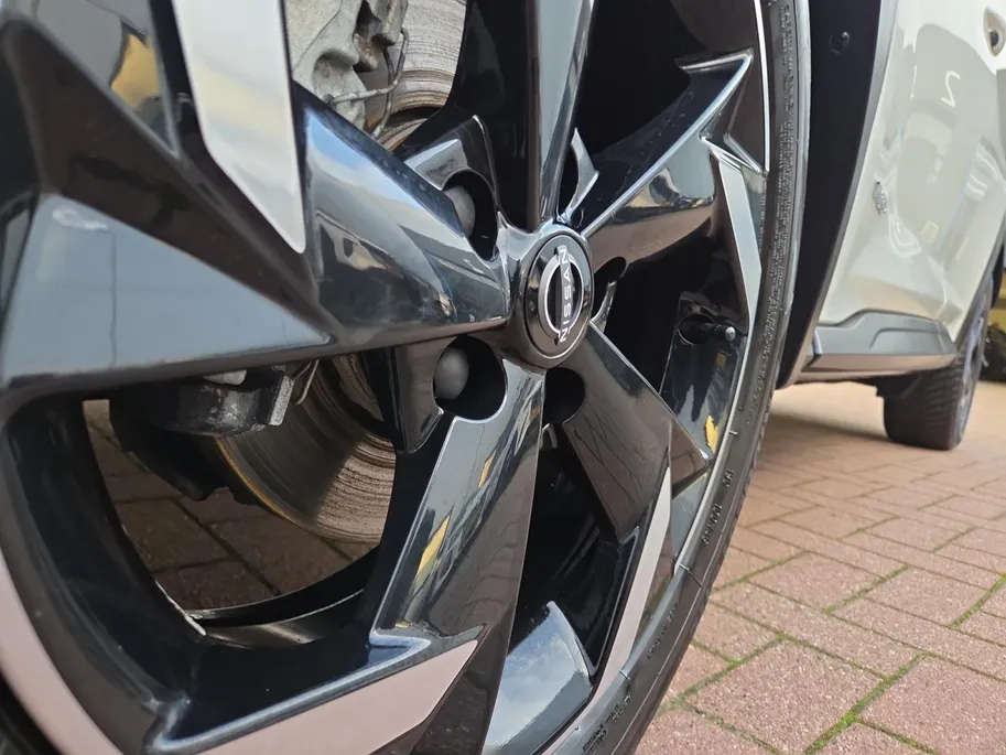 Nissan Juke 1.6 Hybrid N-Connecta Automaat | Cruise Control | Carplay | Camera | NAP |