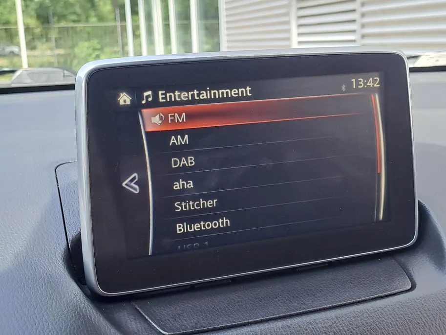 Mazda CX-3 2.0 SkyActiv-G 150 GT-M 4WD | 4WD | Half Leer | Automaat | Trekhaak | Stoel Verw. | Navi | Camera | Dodehoek detector |  Bose | Cruise control adaptief | Head-up display