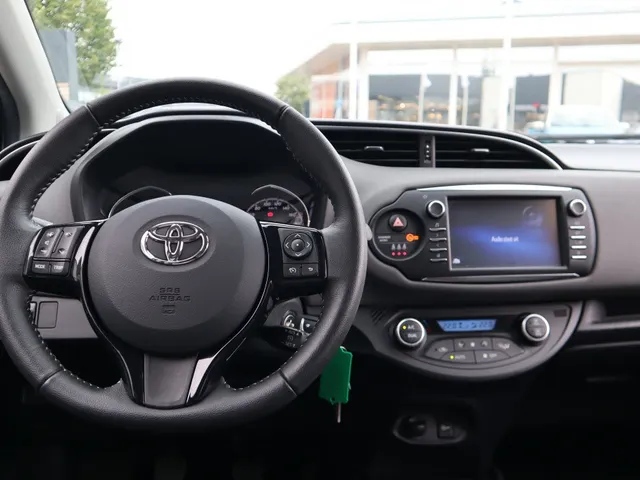 Toyota Yaris 1.0 VVT-i Active Camera | Cruise | Slechts 23.675 km
