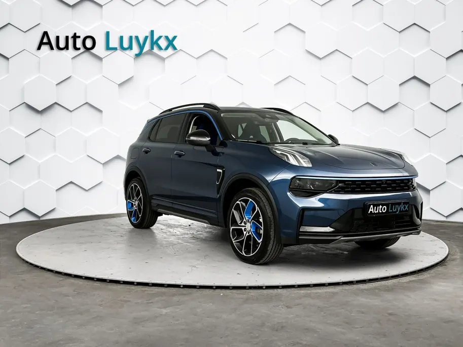 Lynk & Co 01 1.5 PHEV | 262 PK | Panoramadak | Navigatie