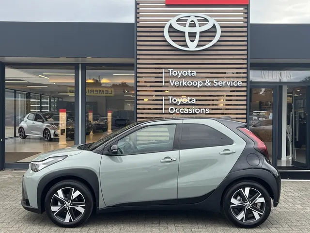 Toyota Aygo X Hybrid 115 Pulse | Easy Pack | Parkeersensoren V + A