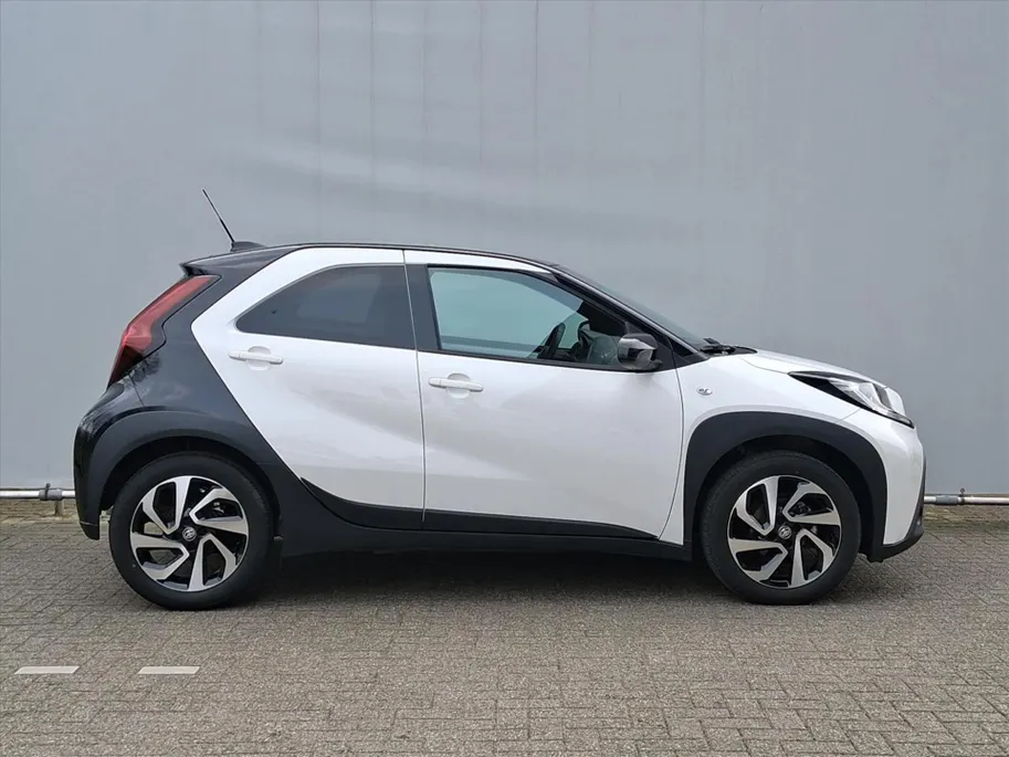 Toyota Aygo X 1.0 VVT-i MT CVT Envy |Carplay |Cruise |Clima |14dkm!