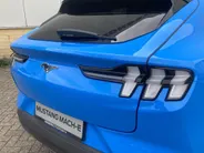 Ford Mustang Mach-E Standard RWD 75 kWh Standard Range - Grabber Blue - Direkt leverbaar