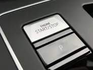 Volkswagen Golf 1.4 eHybrid 245pk GTE · Navigatie · Camera + Parkeersensoren · Stoel- & stuurverwarming · Apple/Android Car Play · Trekhaak ·