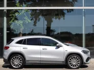 Mercedes-Benz GLA 250 e AMG Line l Keyless l Achteruitrij camera l Stoelverwarming l Memory