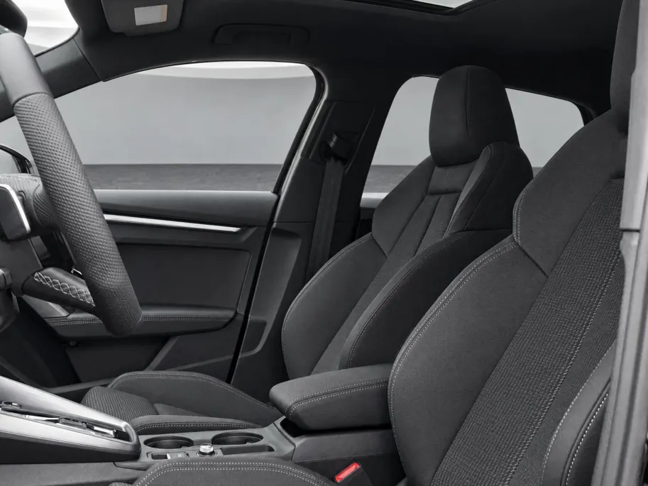 Audi A3 Sportback 40 TFSI e S edition 204 PK · Assistentiepakket rijden en parkeren plus · Optiekpakket zwart plus · Lichtpakket plus ambient light · MEGA Sale