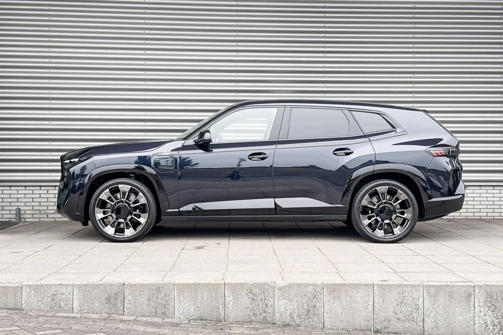 BMW XM PHEV 50e 30 kWh