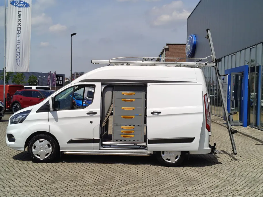 Ford Transit Custom 300 2.0 TDCI L1H2 Trend | Dubbele zijschuifdeuren | Imperiaal | ladderhulp | Omvormer | Comfort laadschot | kasteninrichting