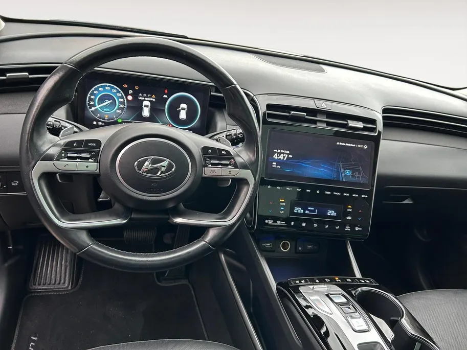 Hyundai Tucson 1.6 T-GDI HEV Premium Sky + Winterbanden! | 1650kg trekgewicht | Navi | 360 Camera | Stoel+ stuurverwarming | Elek. stoelverstelling