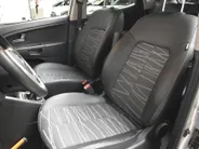 Kia Venga 1.4 CVVT 90pk Summer Edition Navigatie, Panoramadak, Trekhaak.