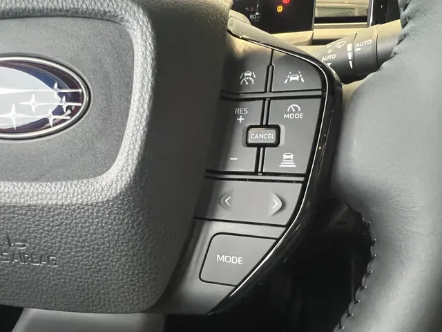 Subaru Solterra 4E-xperience 73.1 kWh | NIEUW MODEL!!! | 100% Elektrisch | Uit Voorraad Leverbaar | Panoramisch Dak | Dubbelen Draadloze Telefoonoplader | Nieuw Multimedia Systeem