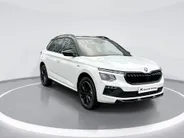 Škoda Kamiq Monte Carlo 1.0 TSI 85kW/115PK SUV 6 versn. handgeschakeld | Metallic Lak | Winter pakket | 17'' Lichtmetalen Velgen | DEMO Deal!