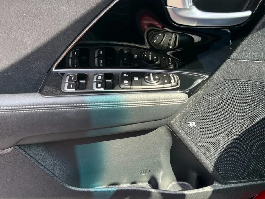 Kia Niro 1.6 GDi PHEV Dynamic PlusLine | Apple/Android | Camera |