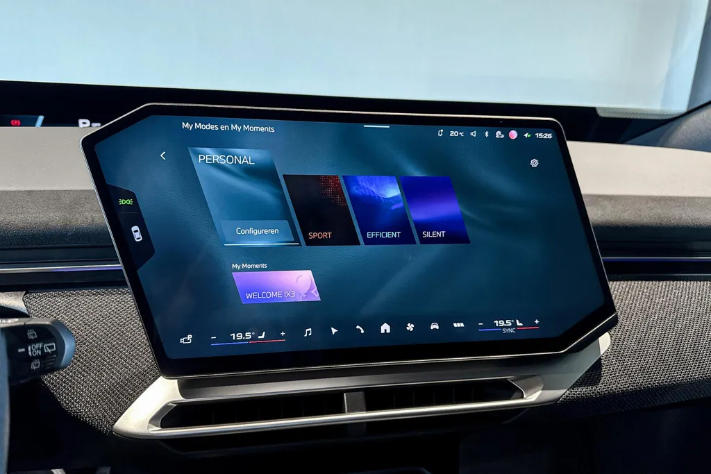 BMW iX3 40 eDrive 83 kWh