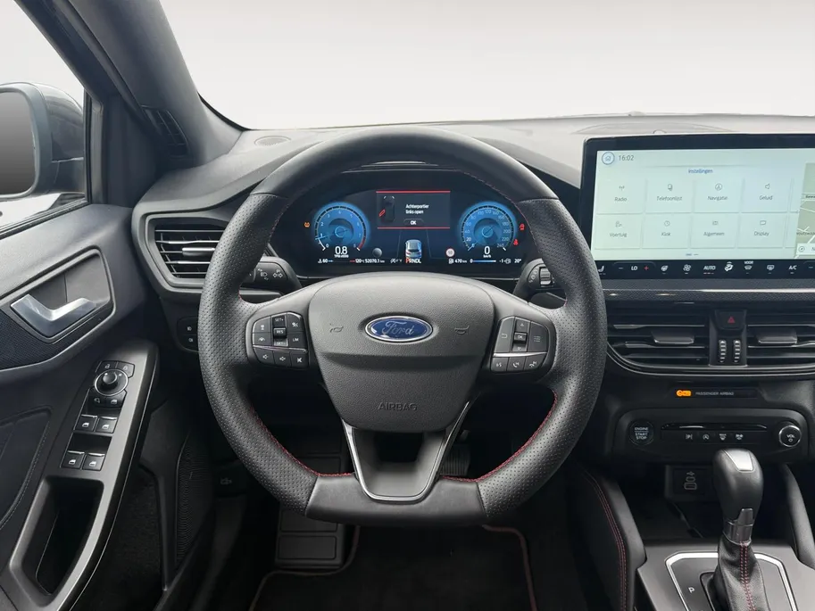 Ford Focus Wagon 1.0 EcoBoost Hybrid ST Line X | Panoramadak | Trekhaak afneembaar | Winterpakket | Adapt. Cruise Control | B&O | 12 maanden garantie