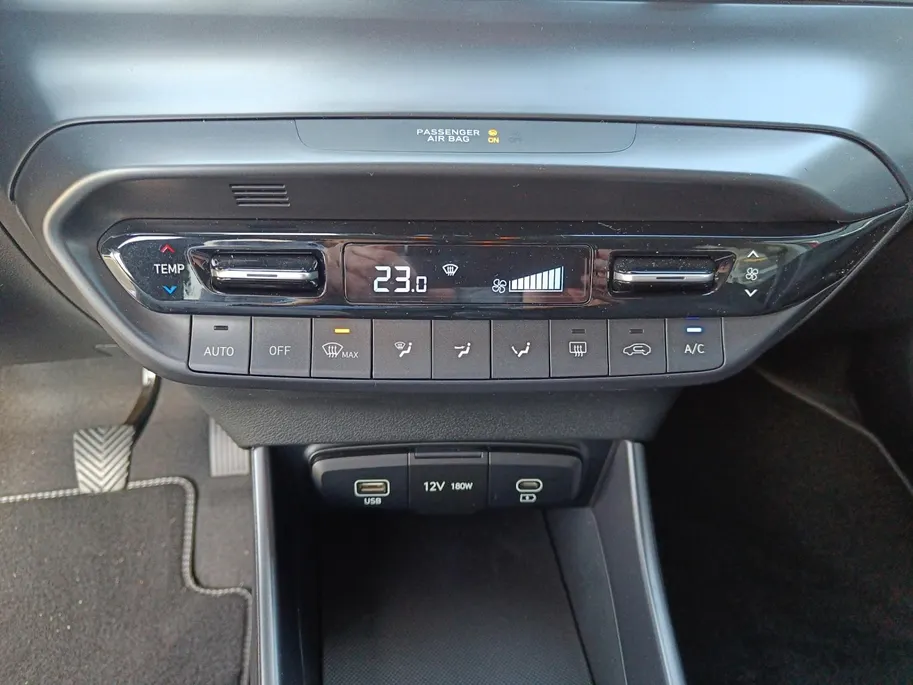 Hyundai i20 1.0 T-GDI Premium | Stoelverwarming | Bose audio | Navi | Camera |