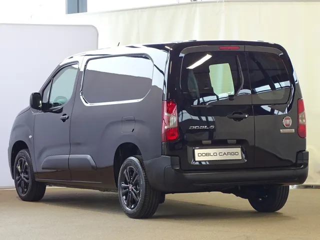 Fiat Doblò Cargo 1.5D 130pk L2 Black-Edition Automaat