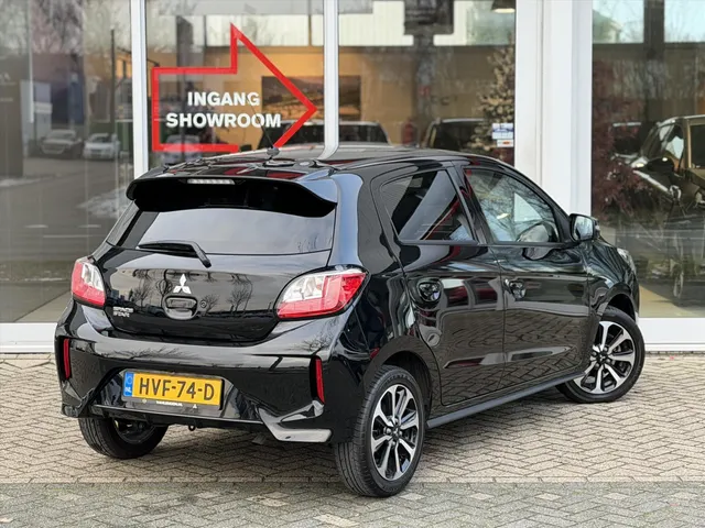 Mitsubishi Space Star 1.2 CVT Instyle | Cruise Control | Camera | ECC | Apple CarPlay | Android Auto | Keyless