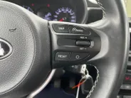 Kia Picanto 1.0 CVVT Design Edition | navigatie | Climate control | Lederen bekeleding | Pakeercamera achter | Cruise control