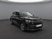 Volkswagen Tiguan 1.5 204pk DSG eHybrid Life Edition · Camera · Wegklapbare Trekhaak · Apple/Android Car Play · Dodehoek Detectie · 17'' Inch · Stoelverwarming · Garantie t/m 01-09-2028 of 100.000km