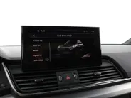 Audi Q5 Sportback 50 TFSIe 299pk S edition Competition · Camera · Inklap. Trekhaak · Matrix LED · Dodehoeksensor · Stuur- & Stoelverwarming · Elektrische stoelverstelling · Apple/Android Car Play · Garantie t/m 24-06-2030 of 100.000km