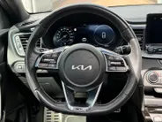 Kia ProCeed 1.5 T-GDi GT-Line 1e Eigenaar | Dealer onderhouden | Open dak | Stoel & Stuur verwarming | Navigatie | Apple CarPlay & Android Auto | Fabrieksgarantie | NAP