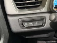 Renault Captur 160PK E-Tech Full Hybrid Techno Automaat | Camera | Parkeersensoren | Adaptive Cruise Control | Climate Control | Apple CarPlay/Android Auto | Full LED | Licht & Regen Sensor | Lichtmetalen Velgen |