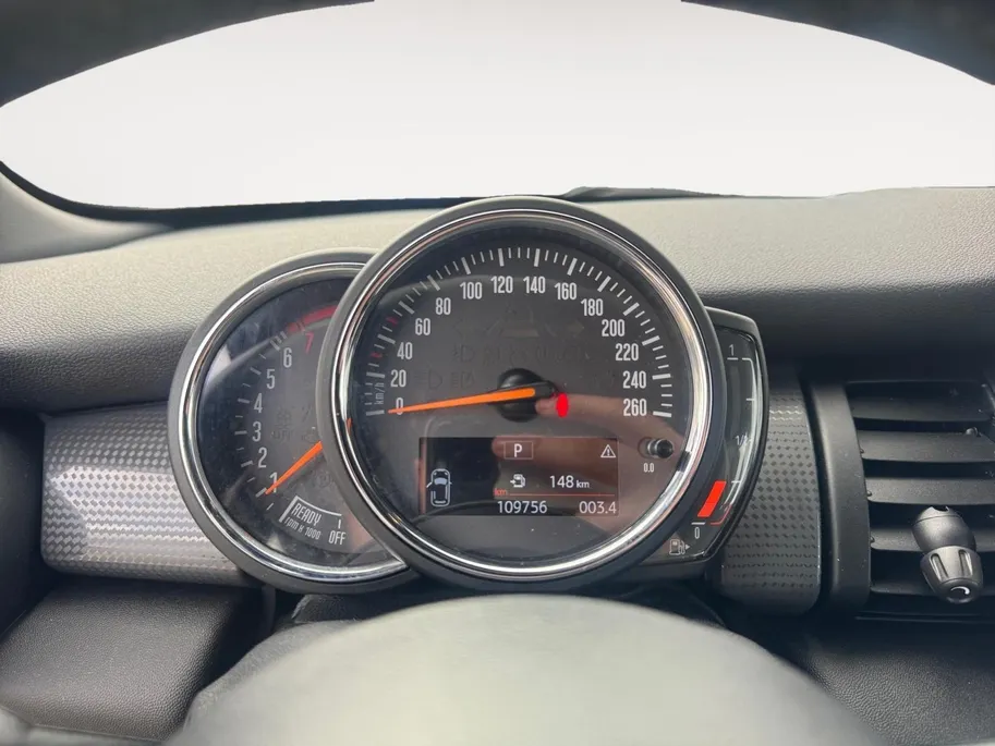 MINI Cooper 1.5 Cooper Business Edition Automaat | Navi | Clima | Cruise Control | LM Velgen | LED-Koplampen